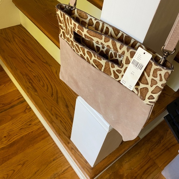 Anthropologie Verona Textured Clutch Bag - Picture 5 of 9